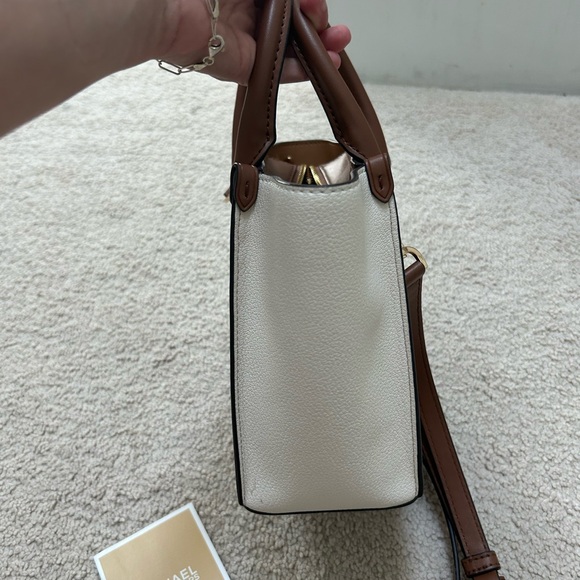 Micheal Kors Kris small satchel - Picture 7 of 10
